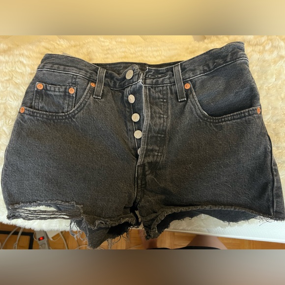 Levi denim shorts - Picture 1 of 2